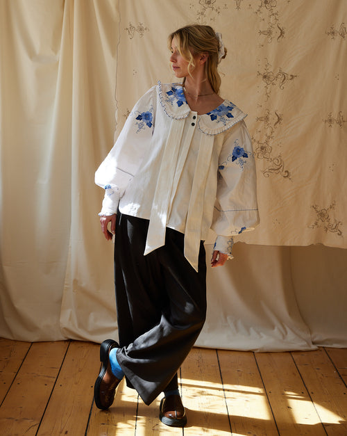 A BUNCH OF FLOWERS SIZE 2