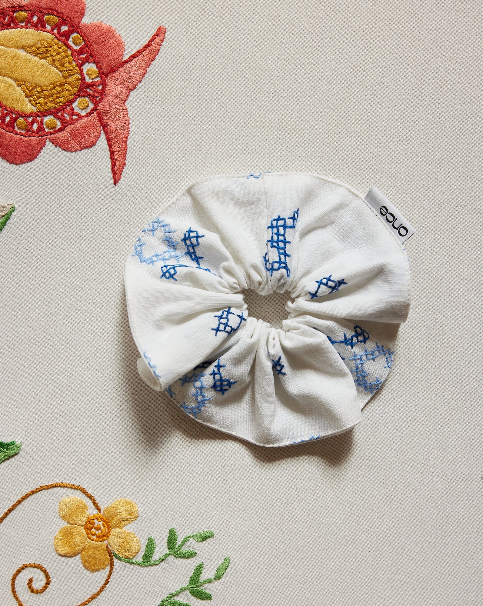 SCRUNCHIE