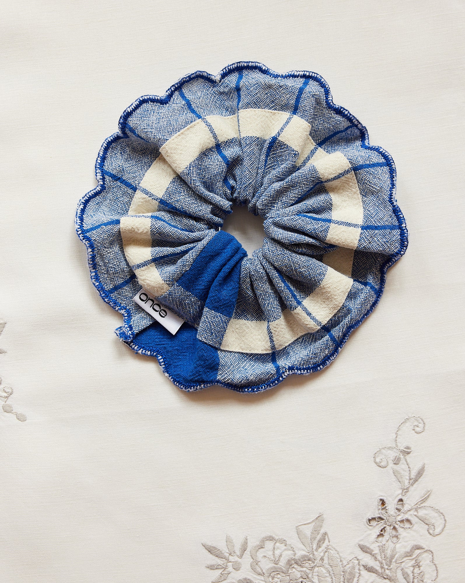 SCRUNCHIE
